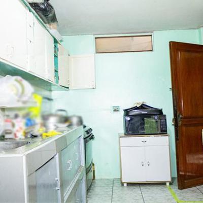 VENTA DE CASA DE 3 PISOS EN LA URB. LA PRIMAVERA